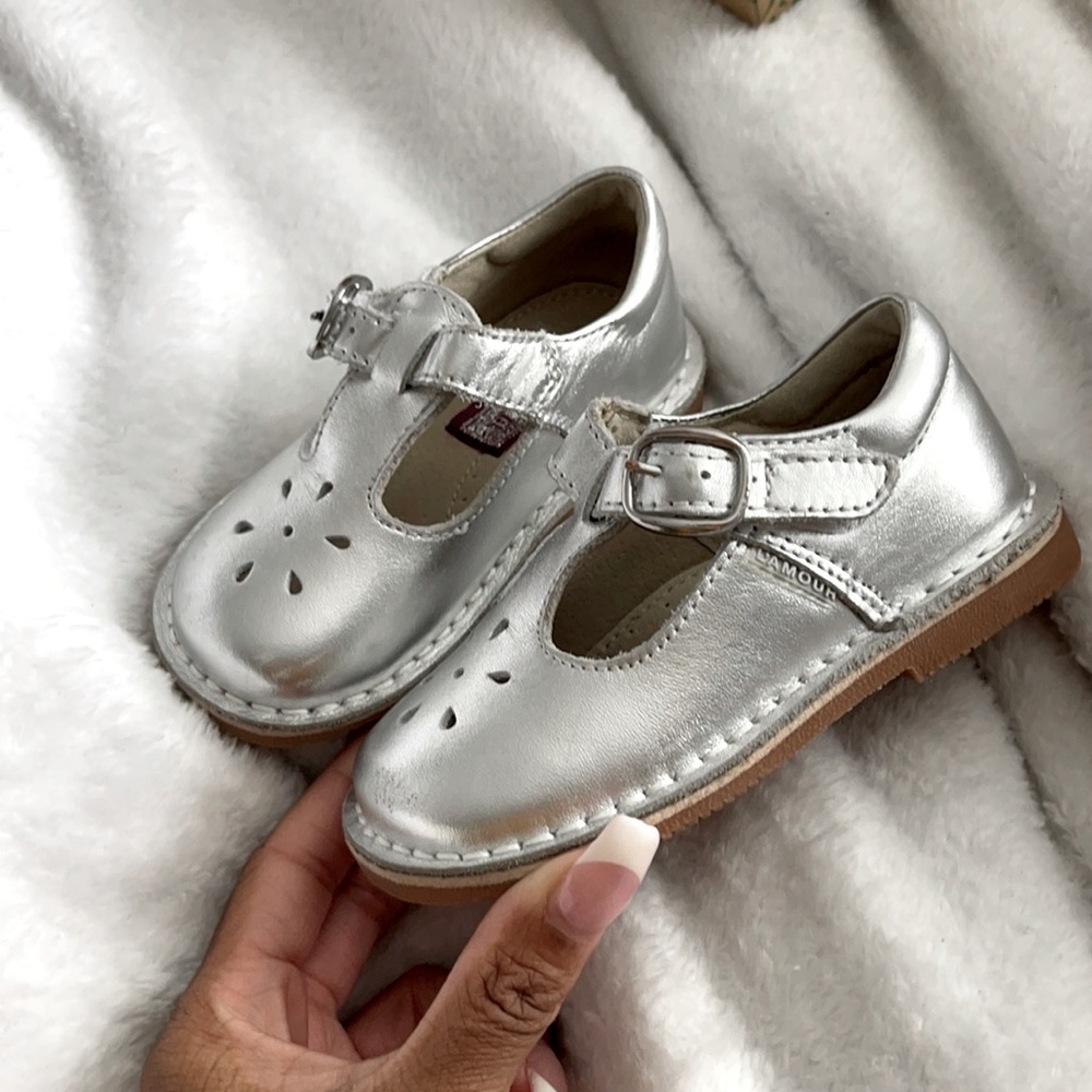 L’Amour toddler Mary Janes
